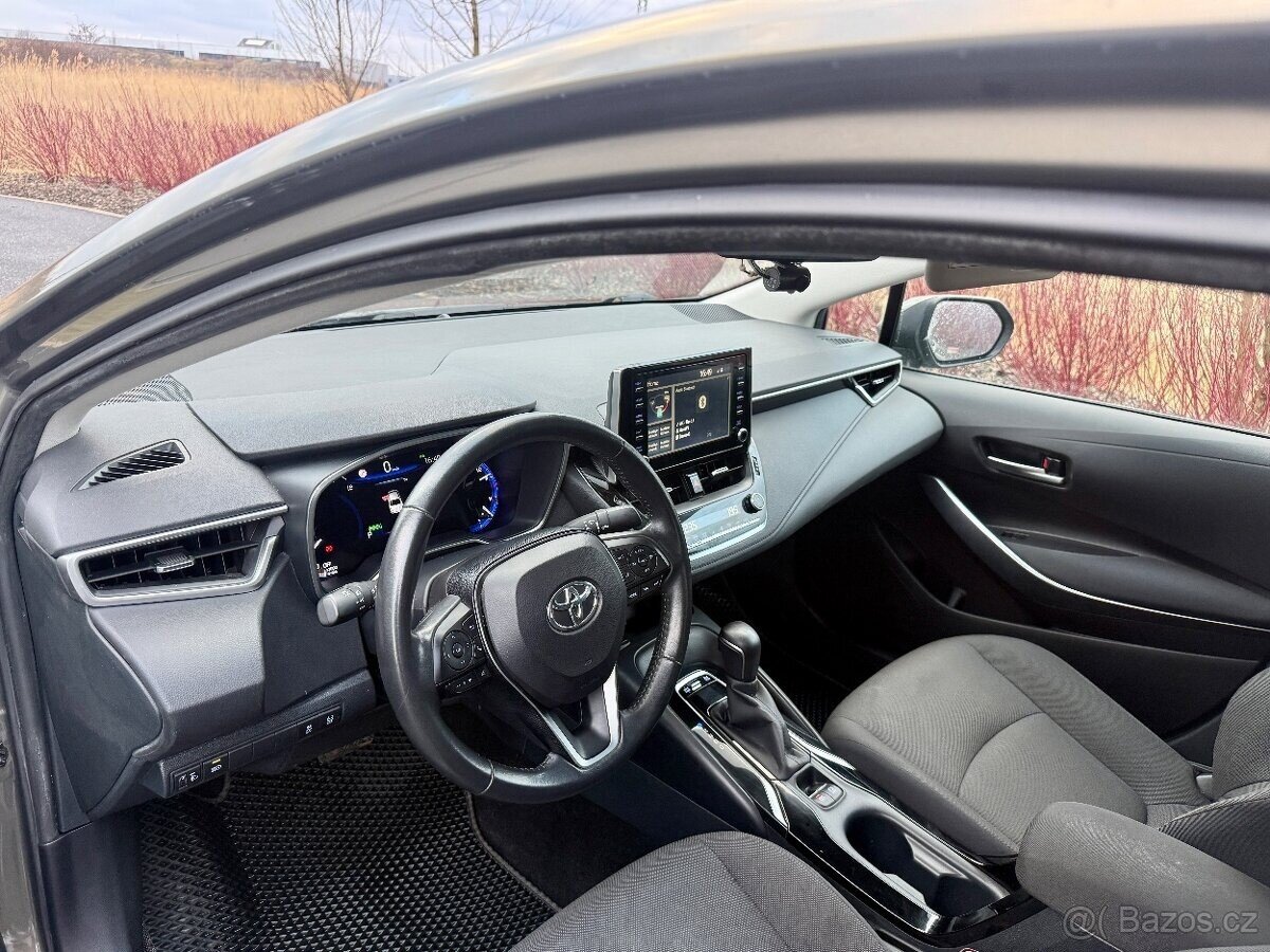 Toyota Corolla Sedan / Limuzína 0,0 72 kw