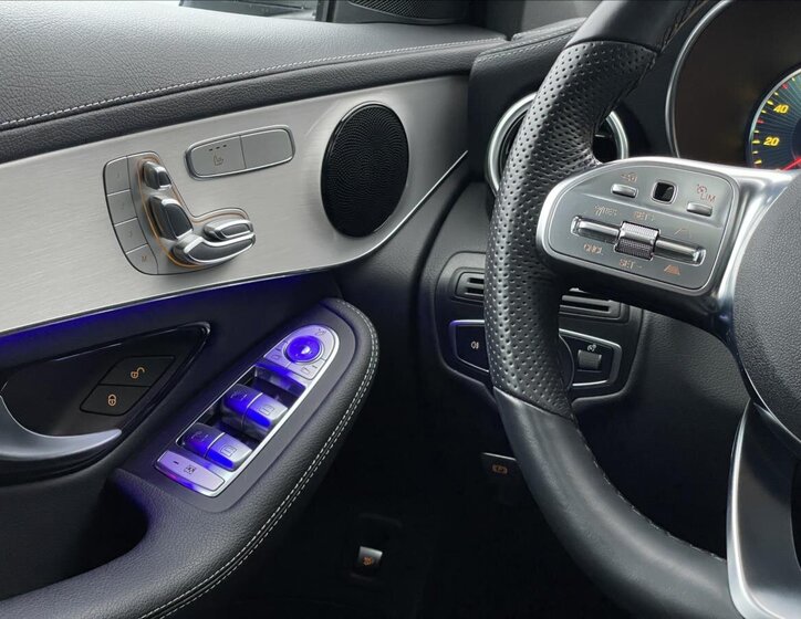 Mercedes-Benz GLC 13