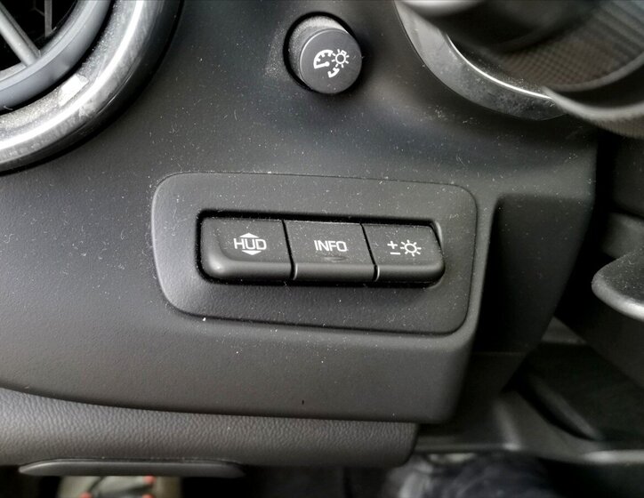 Chevrolet Camaro Kupé 6,2 l 333 kw