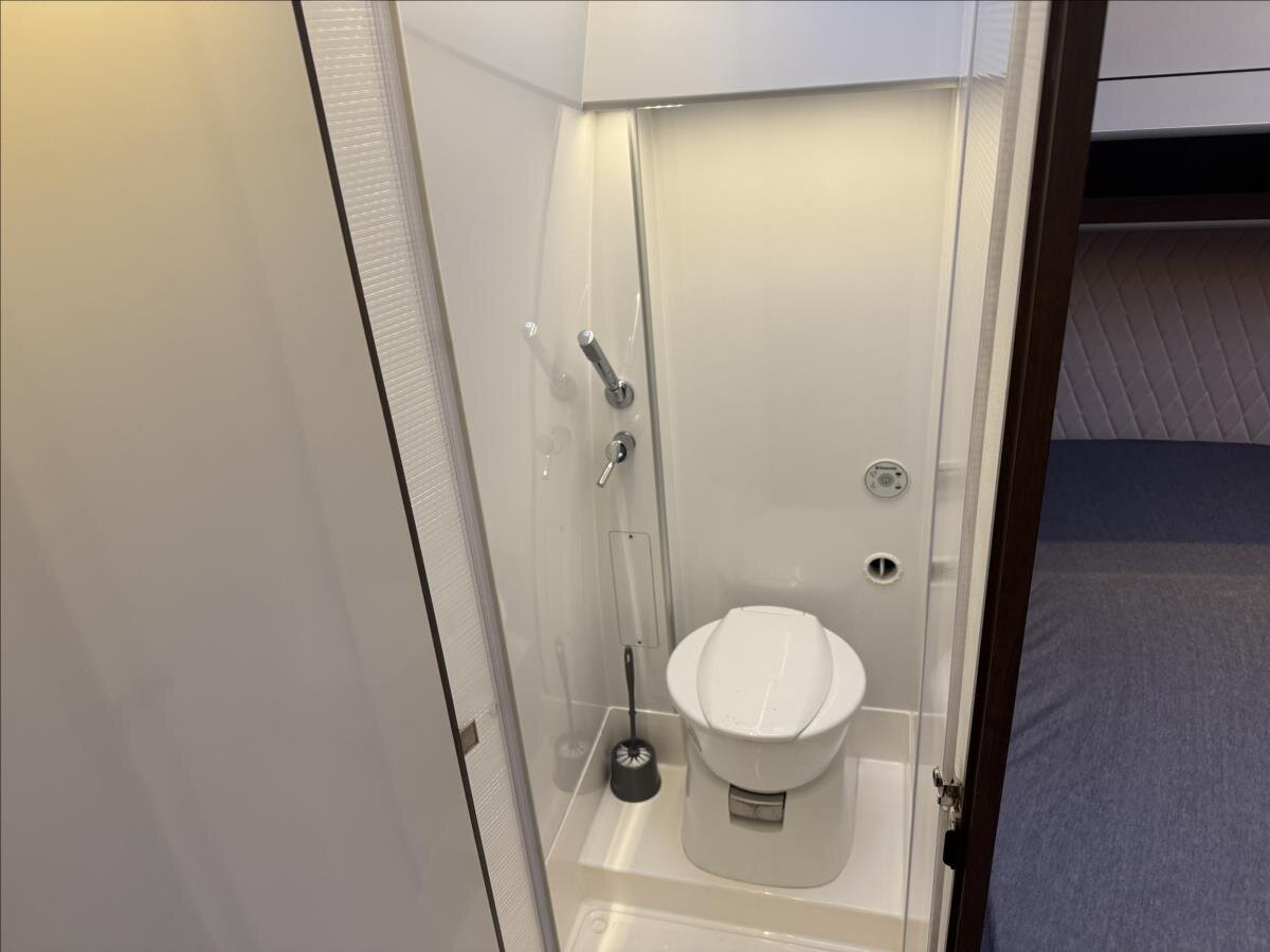 Peugeot Ostatní Ostatní 3,0 l 130 kw