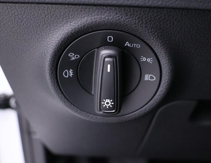 Škoda Karoq SUV / Terénní 2,0 l 110 kw