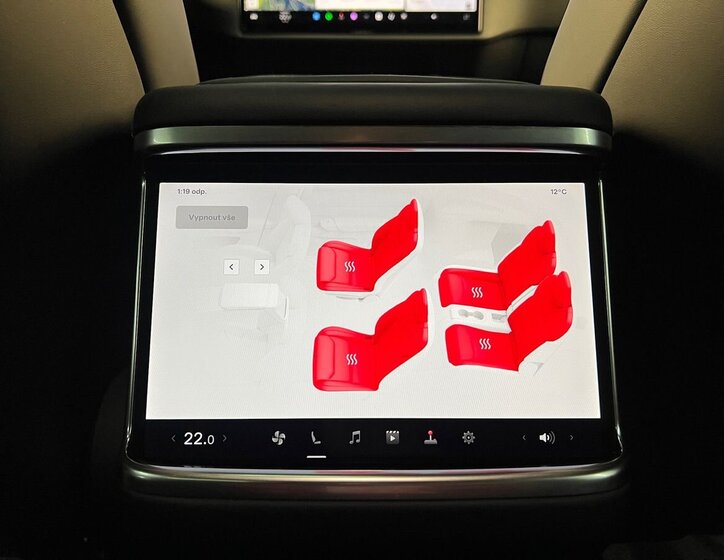 Tesla Model X SUV / Terénní 0,0 493 kw