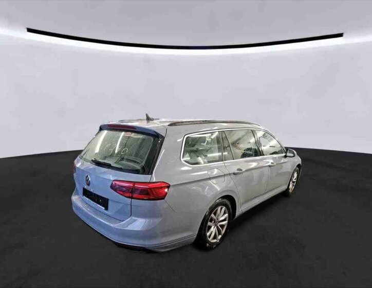 Volkswagen Passat Kombi 2,0 l 110 kw
