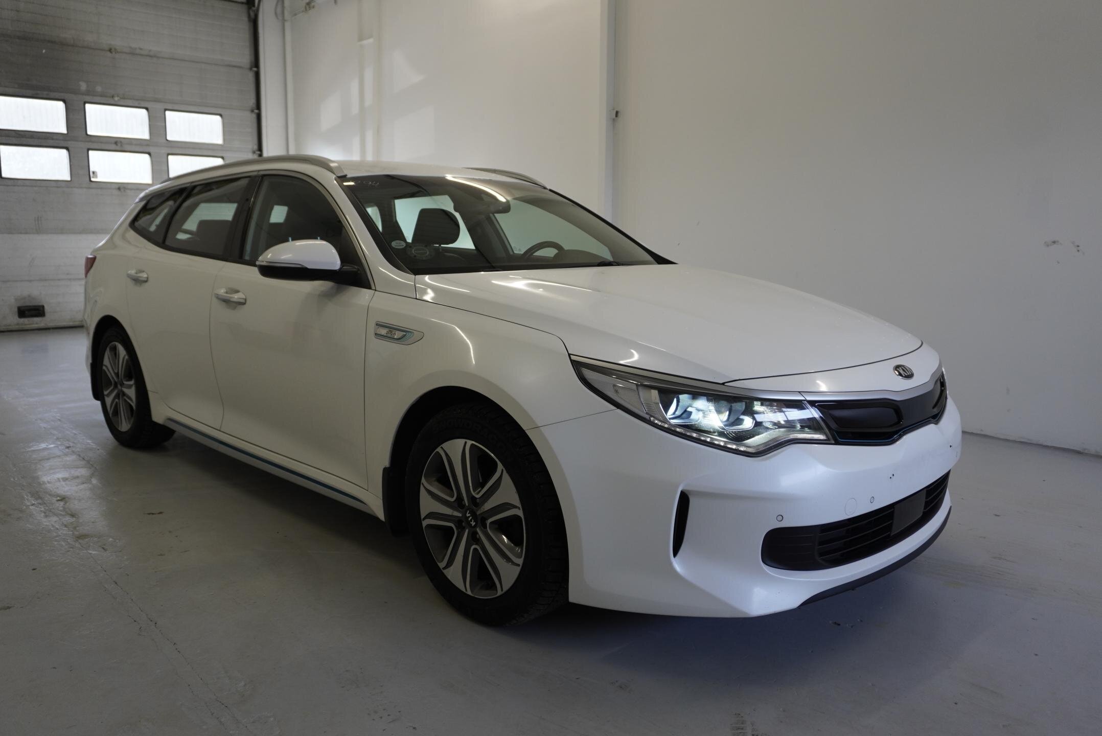 KIA Optima Kombi 2,0 l 151 kw