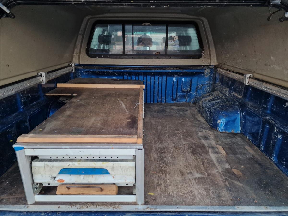 Toyota Hilux Pick-up 2,5 l 106 kw