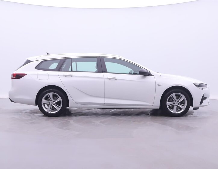 Opel Insignia 8