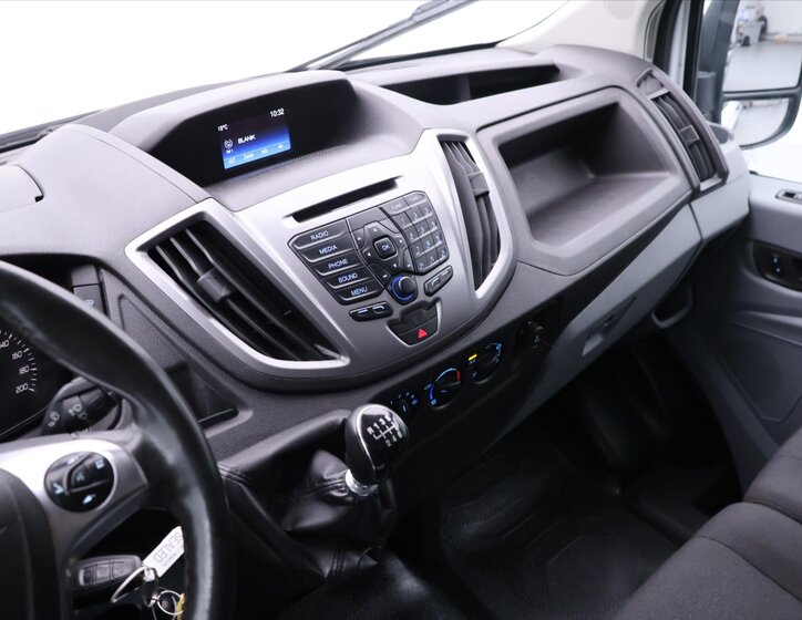 Ford Transit Skříň 2,0 l 125 kw