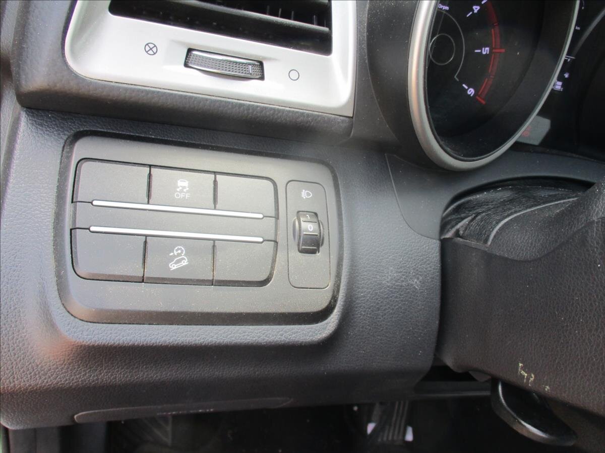 SsangYong Tivoli Hatchback 1,6 l 85 kw