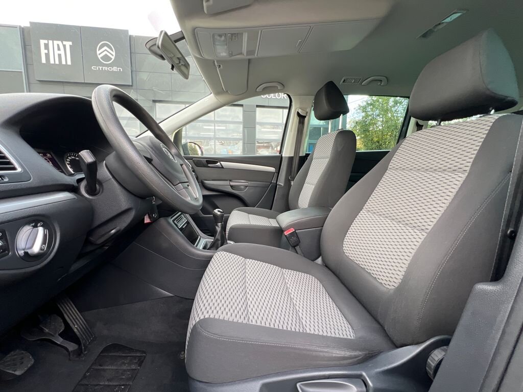 Volkswagen Sharan MPV 2,0 l 103 kw