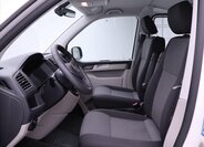 Volkswagen Transporter Kombi 2,0 l 110 kw