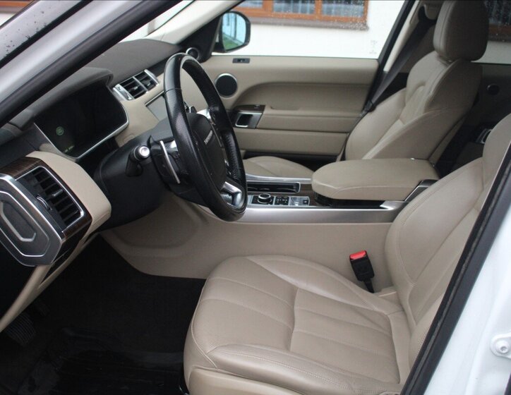 Land Rover Range Rover Sport 10