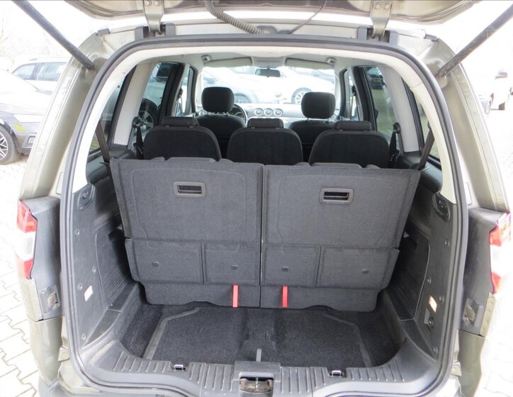 Ford Galaxy MPV 2,0 l 103 kw