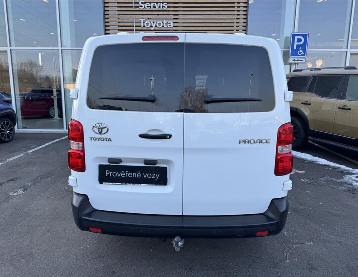 Toyota ProAce Verso VAN-Minibus 2,0 l 106 kw