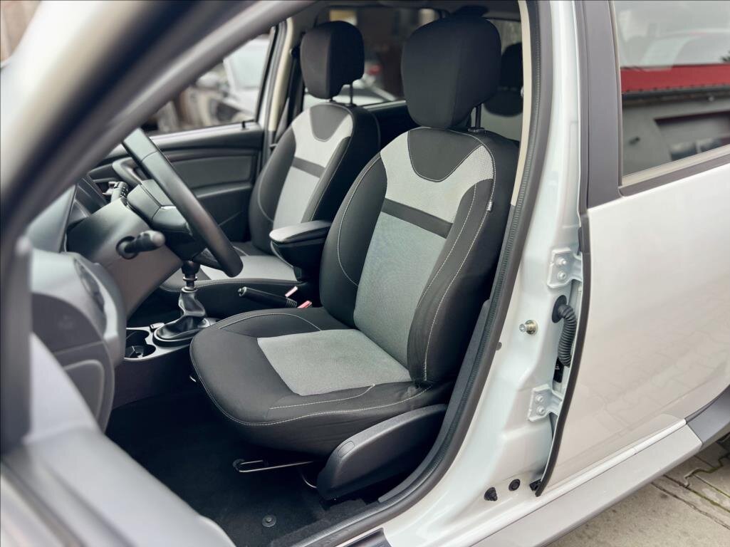 Dacia Duster SUV / Terénní 1,5 l 80 kw