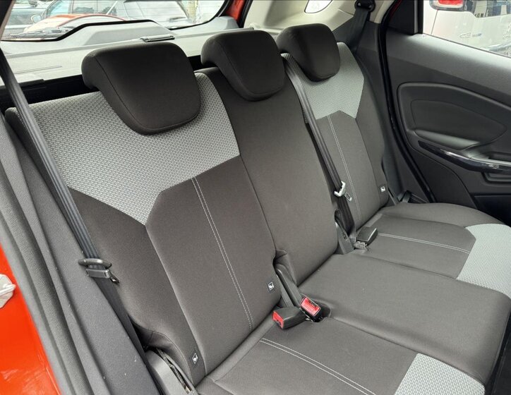 Ford EcoSport MPV 1,5 l 88 kw