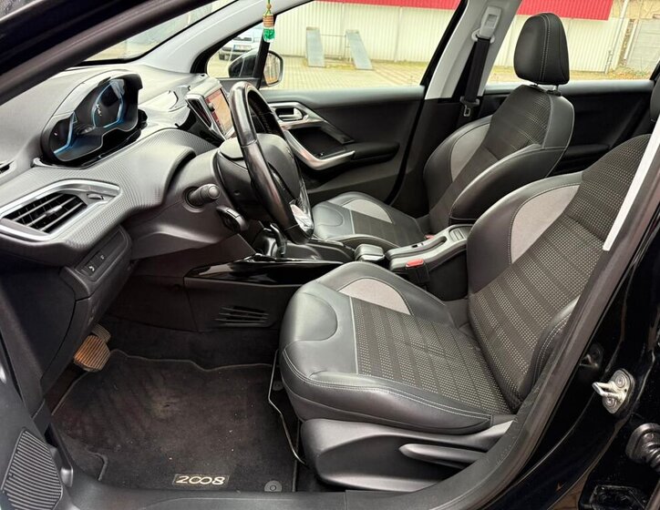 Peugeot 2008 15