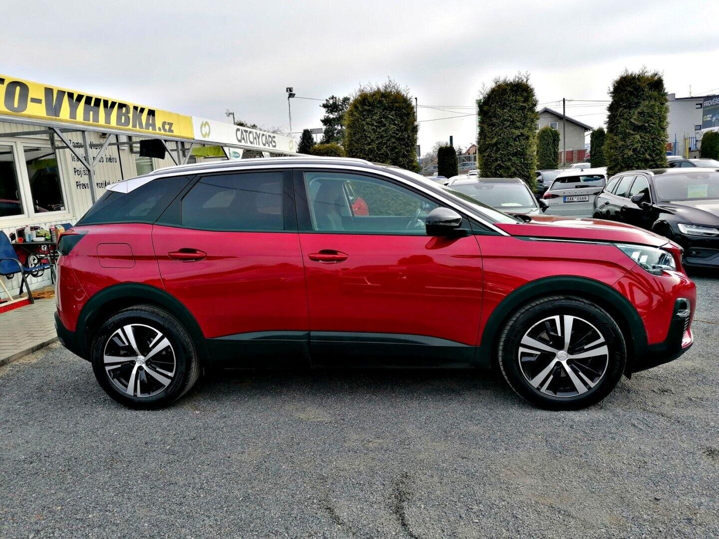 Peugeot 3008 SUV / Terénní 1,2 l 96 kw