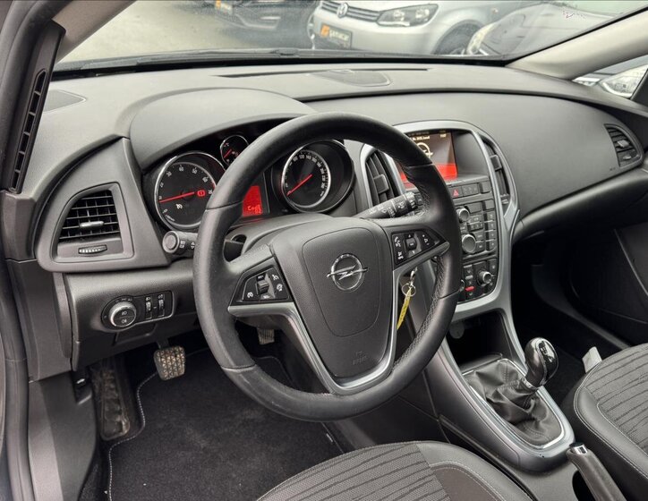 Opel Astra Kombi 1,4 l 103 kw