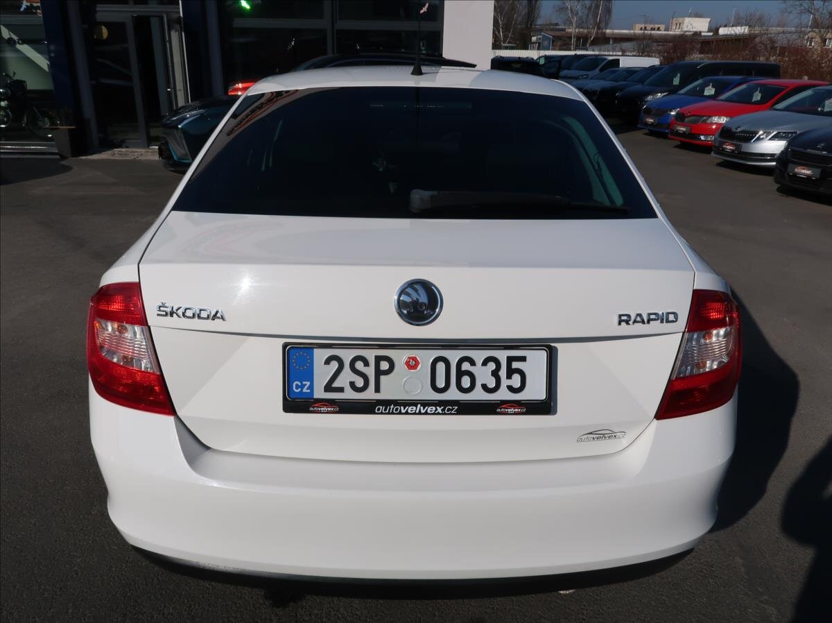 Škoda Rapid Sedan / Limuzína 1,2 l 63 kw