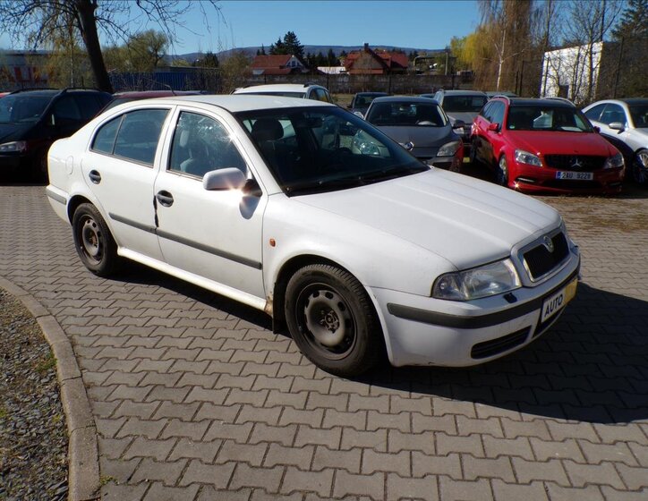 Škoda Octavia Liftback 1,9 l 81 kw