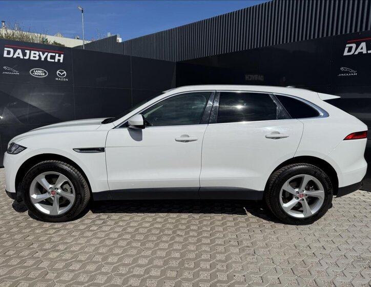 Jaguar F-Pace SUV / Terénní 2,0 l 184 kw
