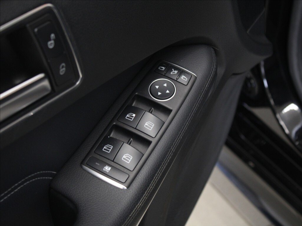 Mercedes-Benz Třídy E Kombi 3,0 l 190 kw