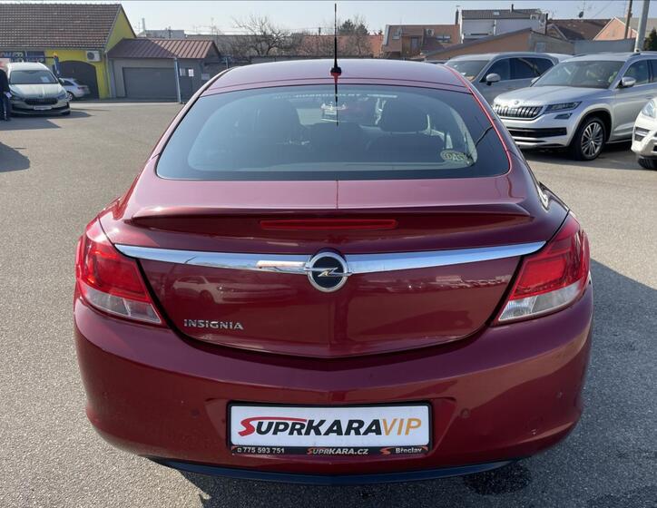 Opel Insignia 6
