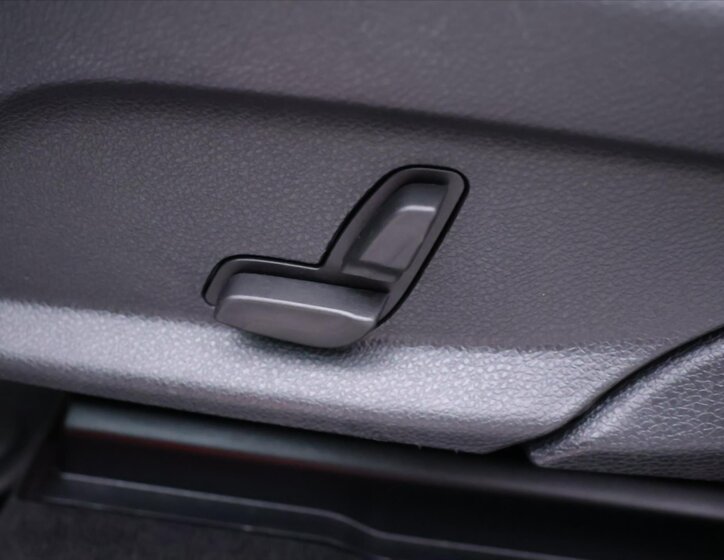 Mercedes-Benz GLC SUV 2,0 l 143 kw