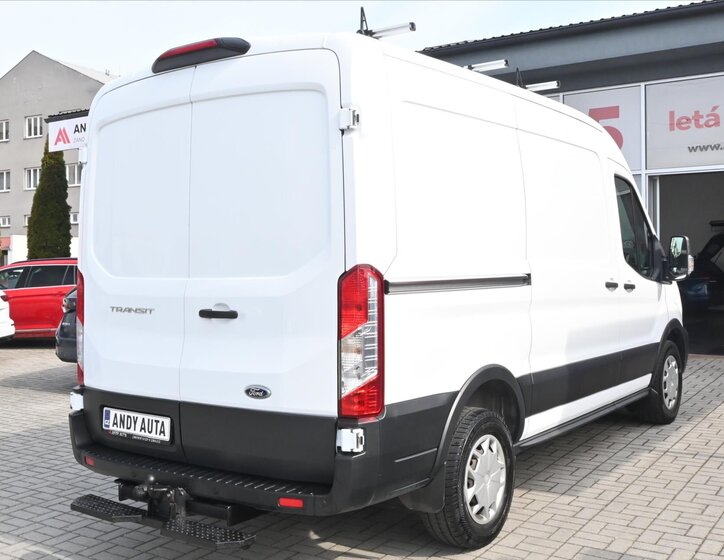 Ford Transit Skříň 2,0 l 96 kw