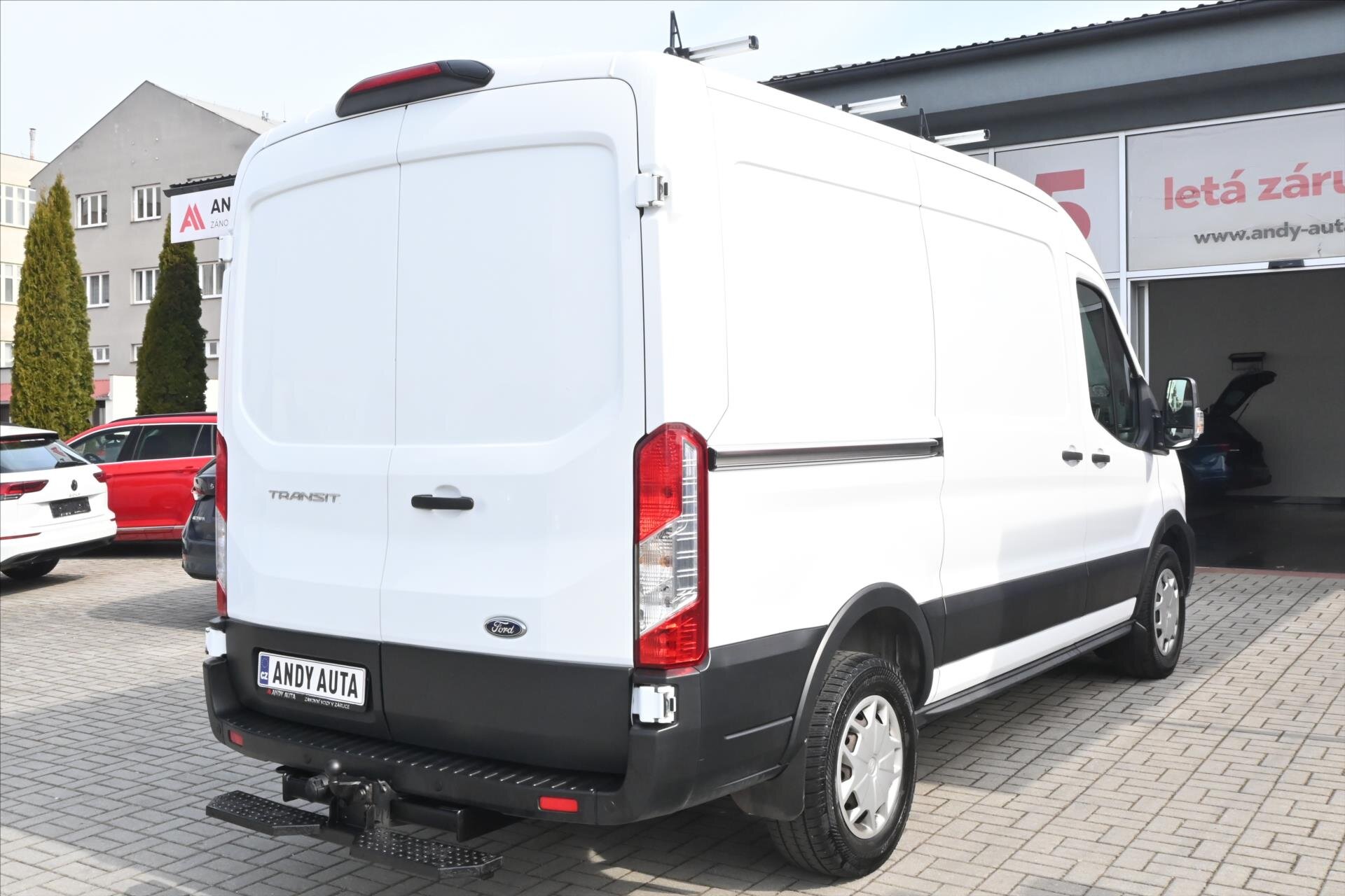 Ford Transit Skříň 2,0 l 96 kw
