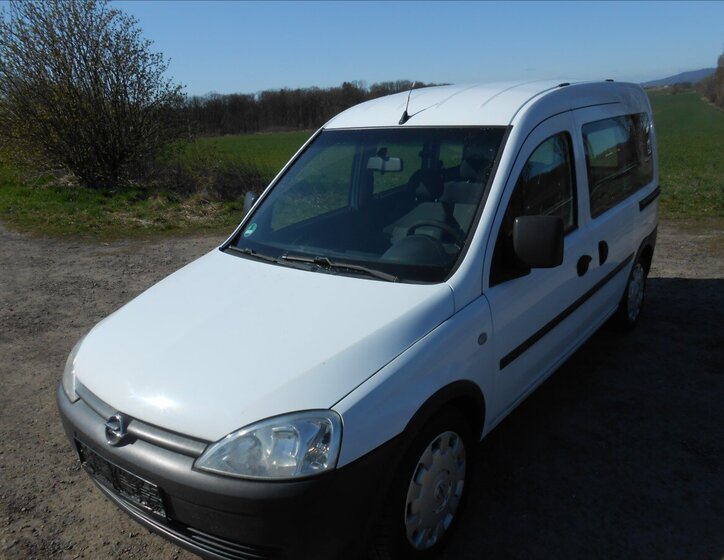 Opel Combo Kombi 1,4 l 66 kw