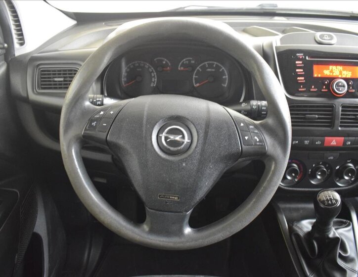 Opel Combo Ostatní 1,2 l 66 kw