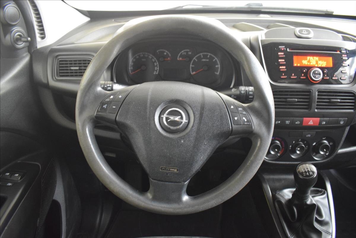 Opel Combo Ostatní 1,2 l 66 kw