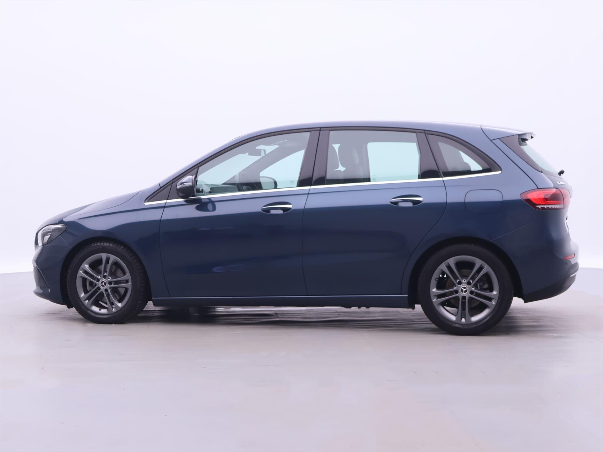 Mercedes-Benz Třídy B Hatchback 2,0 l 110 kw