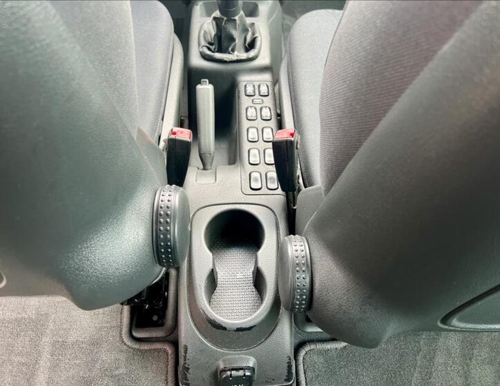 Mercedes-Benz Vaneo 31