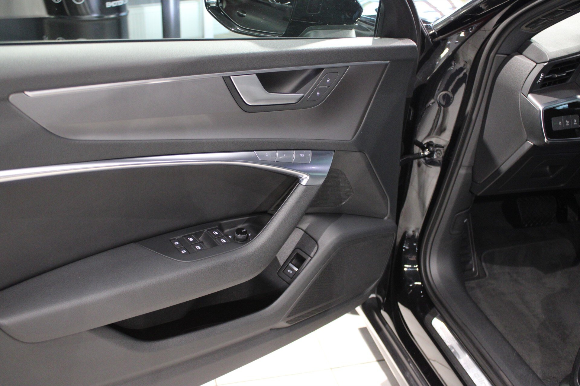 Audi A6 Allroad Kombi 3,0 l 210 kw