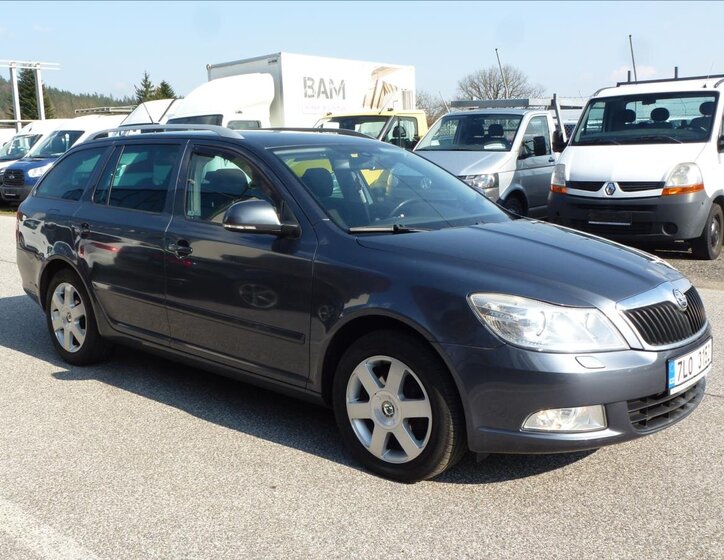 Škoda Octavia Kombi 1,8 l 118 kw