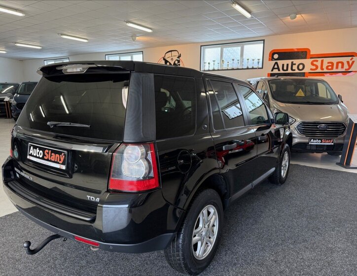Land Rover Freelander SUV 2,2 l 110 kw