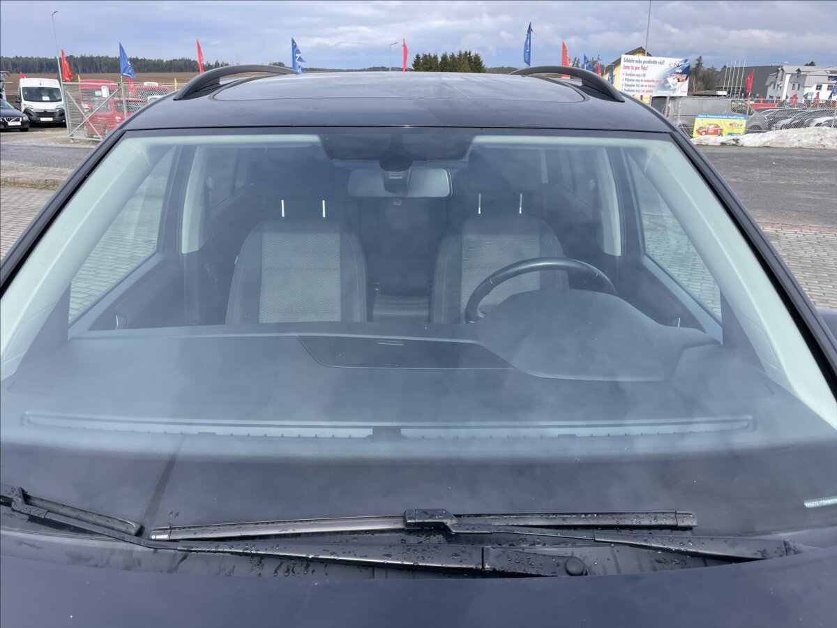 Volkswagen Touran MPV 2,0 l 110 kw