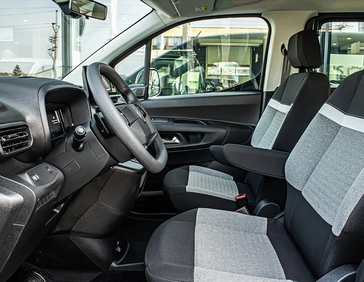 Citroën Berlingo MPV 1,5 l 96 kw