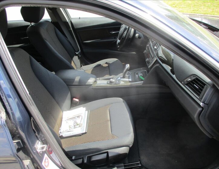 BMW Řada 3 Kombi 2,0 l 135 kw