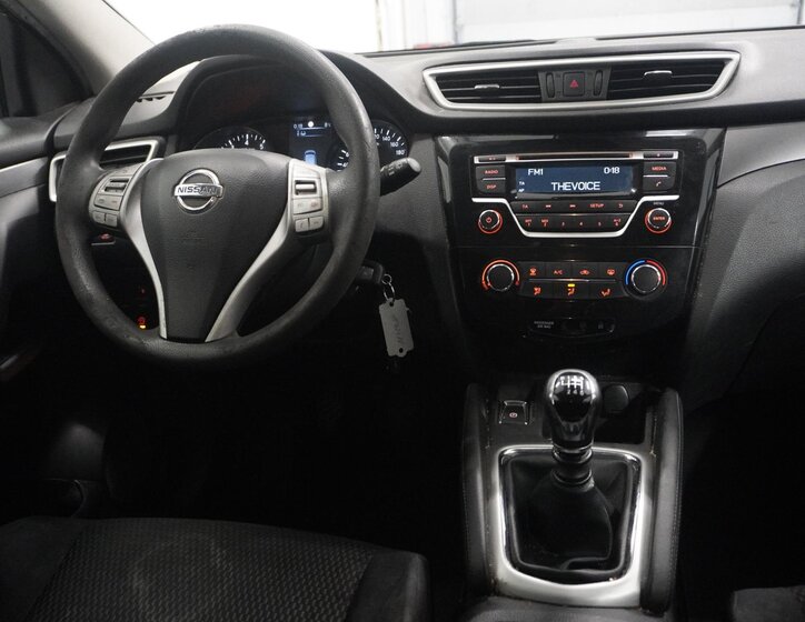 Nissan Qashqai SUV 1,2 l 85 kw