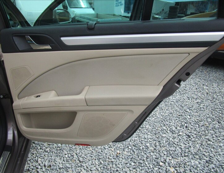 Škoda Superb Kombi 2,0 l 125 kw