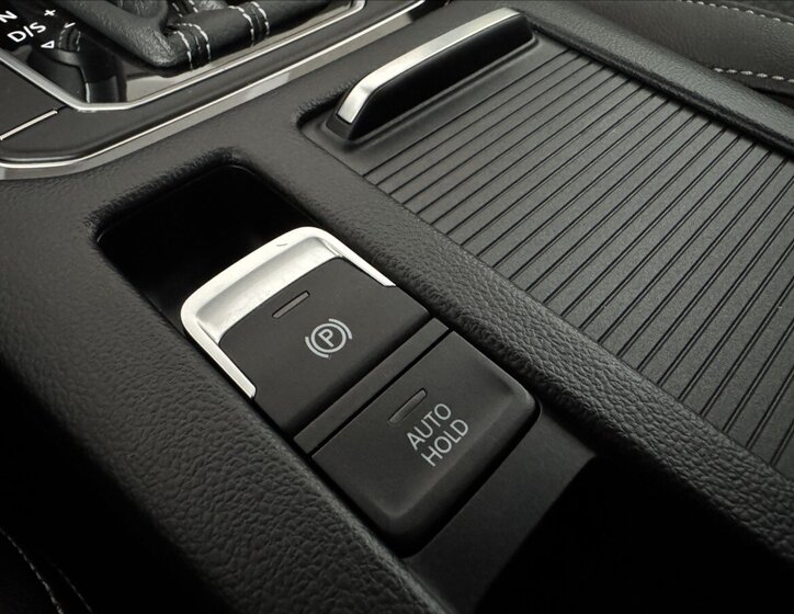 Volkswagen Passat Kombi 2,0 l 110 kw