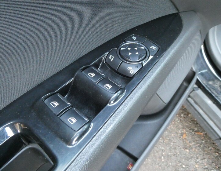 Ford Mondeo Kombi 2,0 l 110 kw