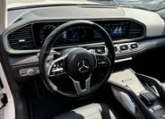 Mercedes-Benz GLE 10