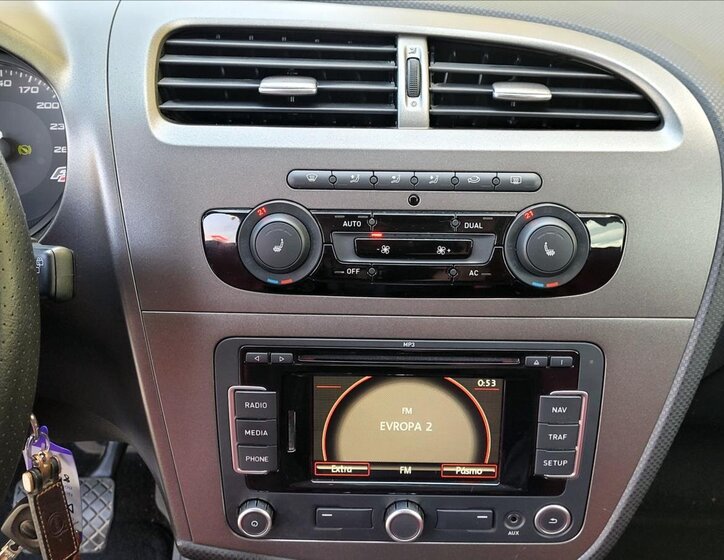 Seat Leon Hatchback 2,0 l 185 kw