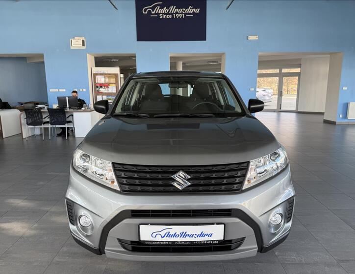 Suzuki Vitara 2
