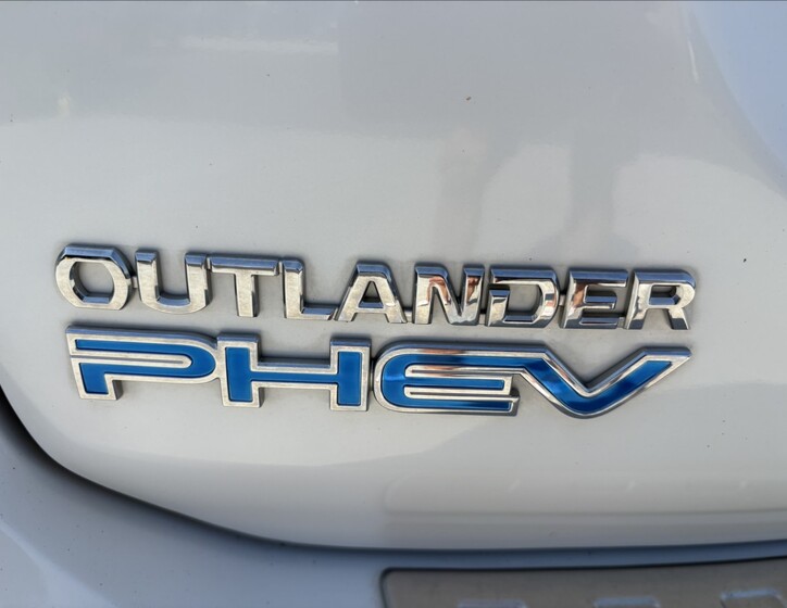 Mitsubishi Outlander 8