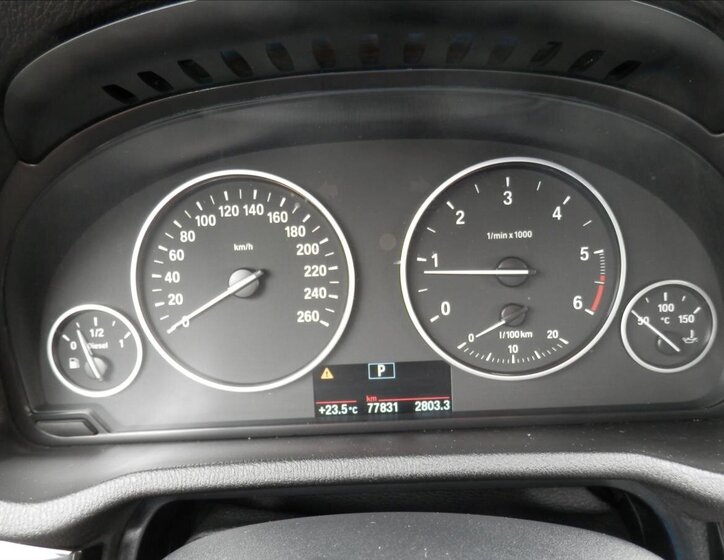 BMW X3 SUV / Terénní 2,0 l 140 kw